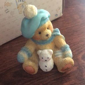 ⛄️1993 January Bear Figurine⛄️